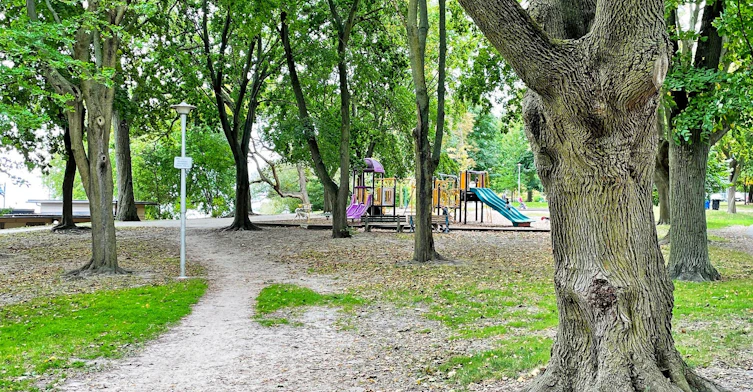 Main/Second Floor-20 Glenfern Avenue, Toronto, ON, M4E 1B7 - 34