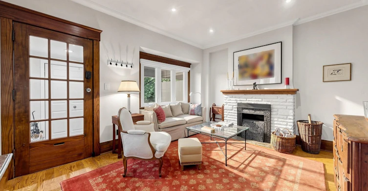 Main/Second Floor-20 Glenfern Avenue, Toronto, ON, M4E 1B7 - 4
