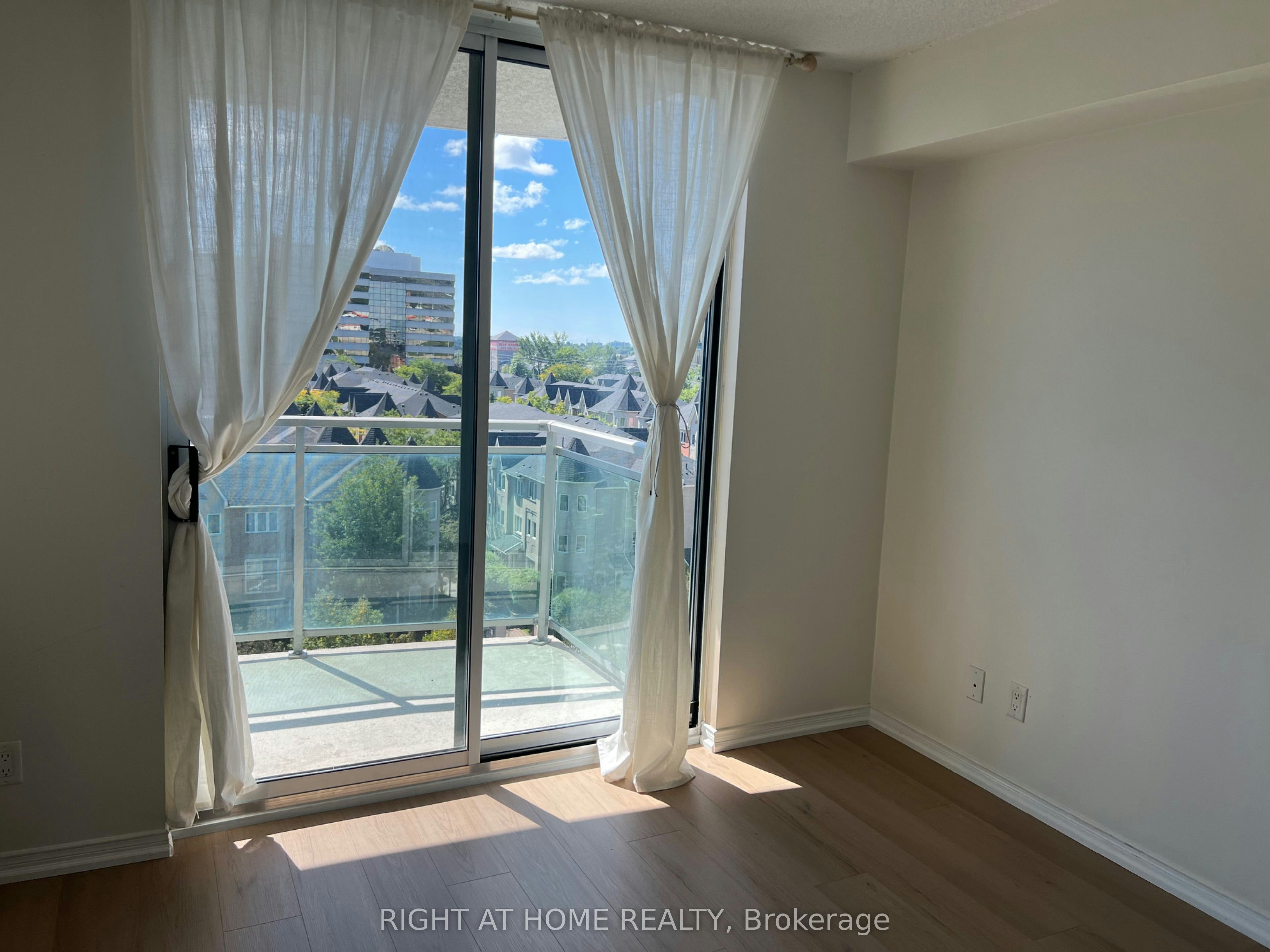 7D-8 Rosebank Drive, Toronto, ON, M1B 5Z3 - 12