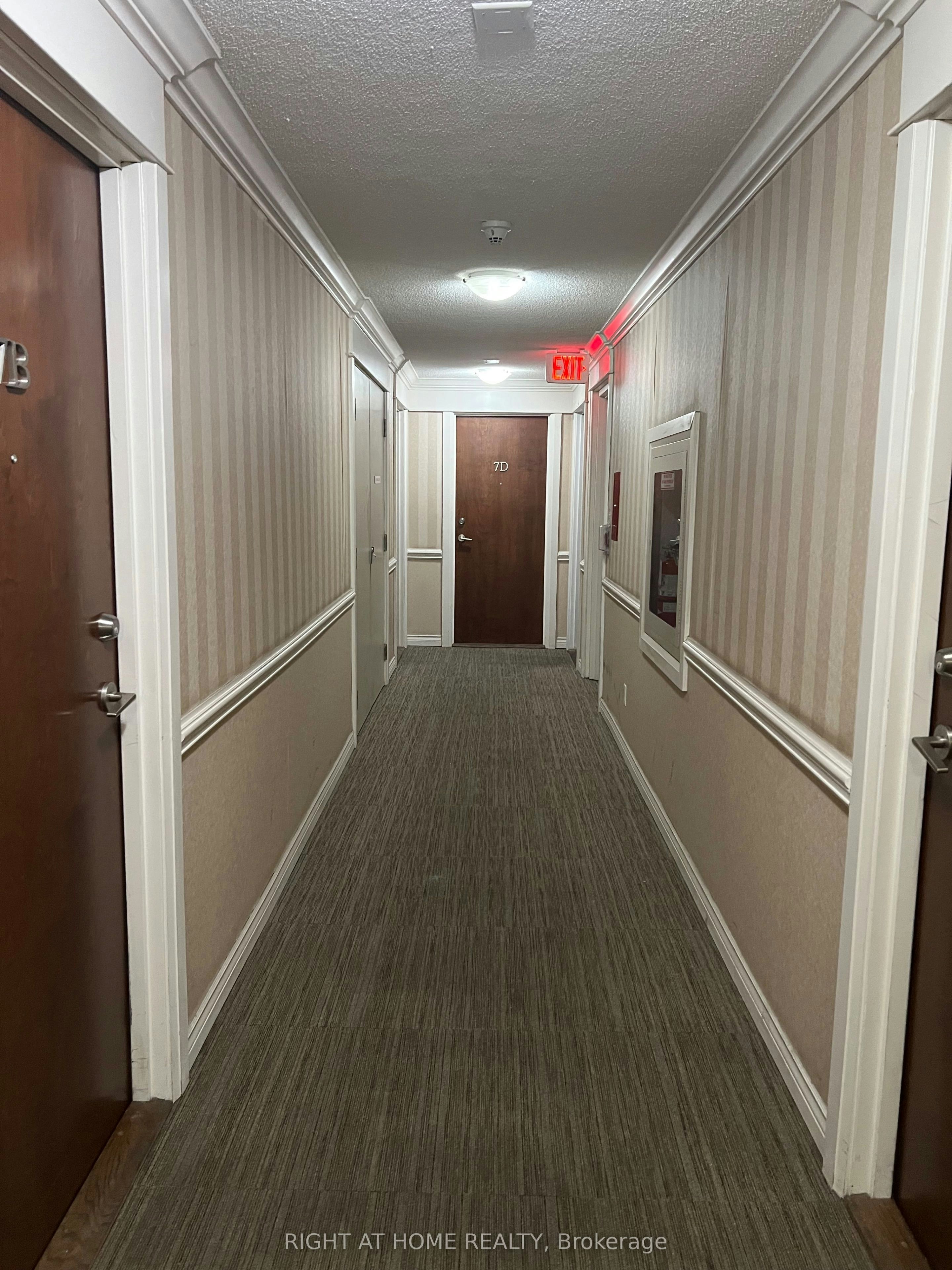 7D-8 Rosebank Drive, Toronto, ON, M1B 5Z3 - 4