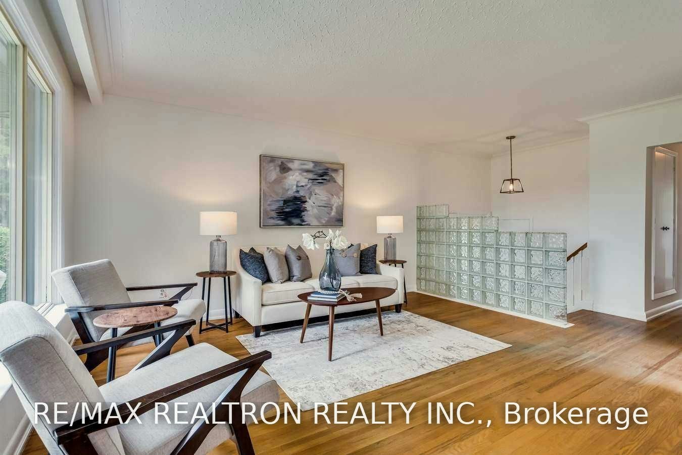 (Main Floor)-100 Meldazy Drive, Toronto, ON, M1P 4G3 - 4