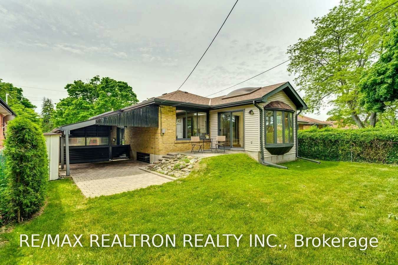 (Main Floor)-100 Meldazy Drive, Toronto, ON, M1P 4G3 - 20