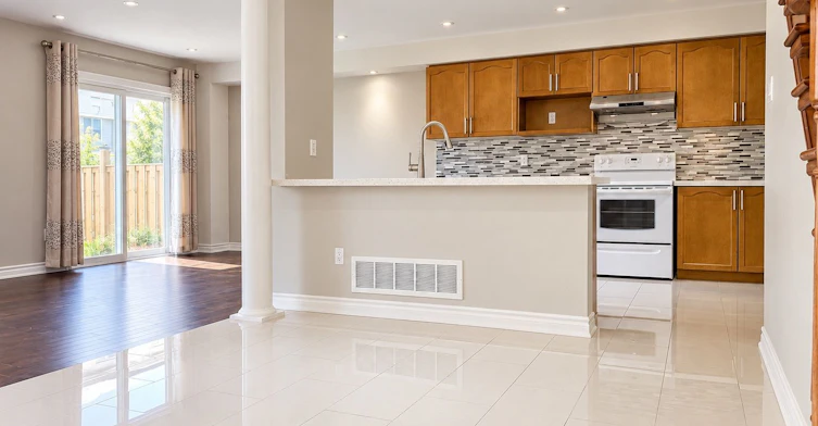 629 Staines Road, Toronto, ON, M1X 2A7 - 2