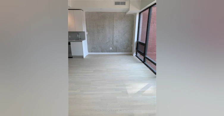 301-246 Logan Avenue, Toronto, ON, M4M 0E9 - 7