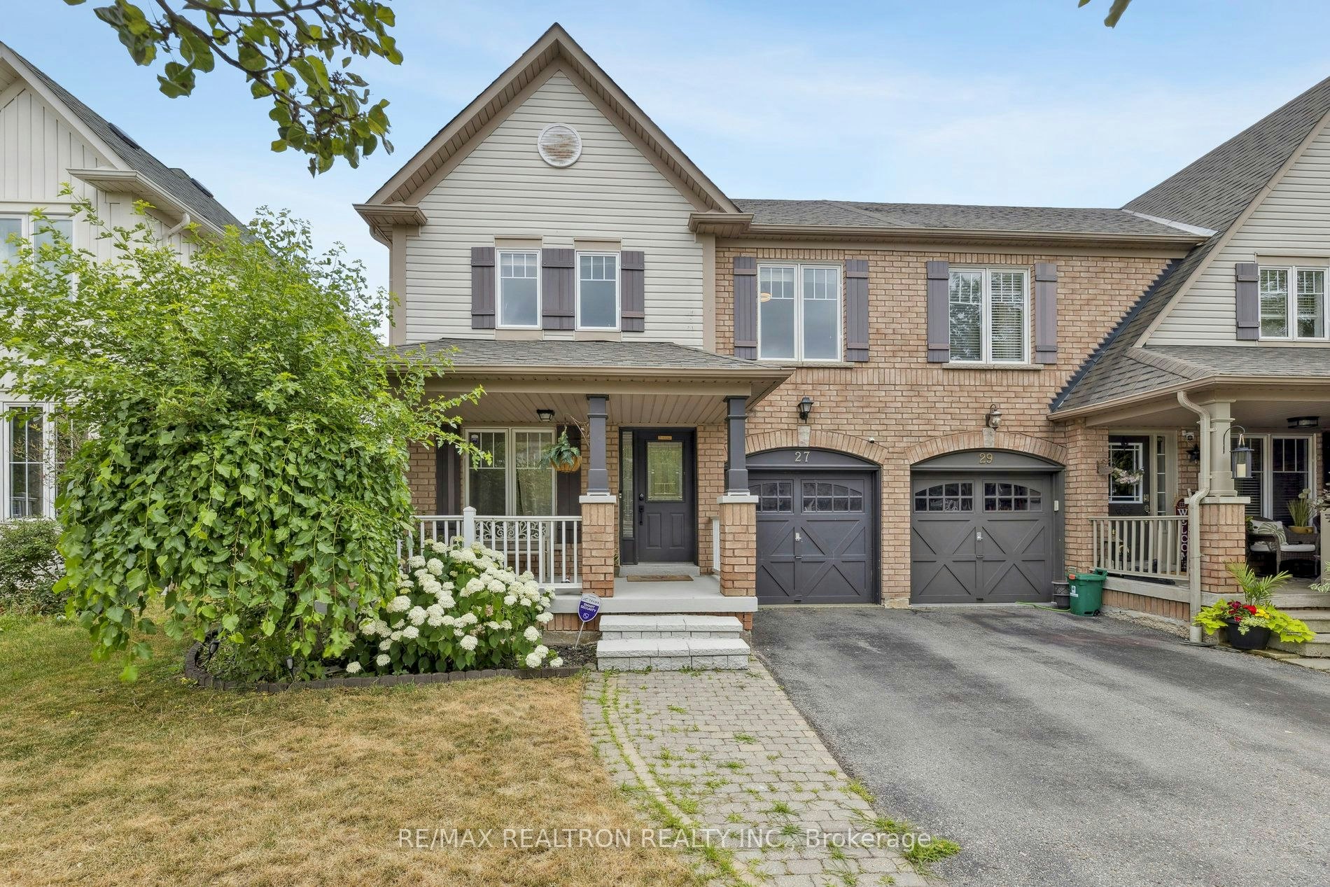 27 Haverhill Crescent, Whitby, ON, L1R 3E7