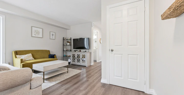 27 Haverhill Crescent, Whitby, ON, L1R 3E7 - 4