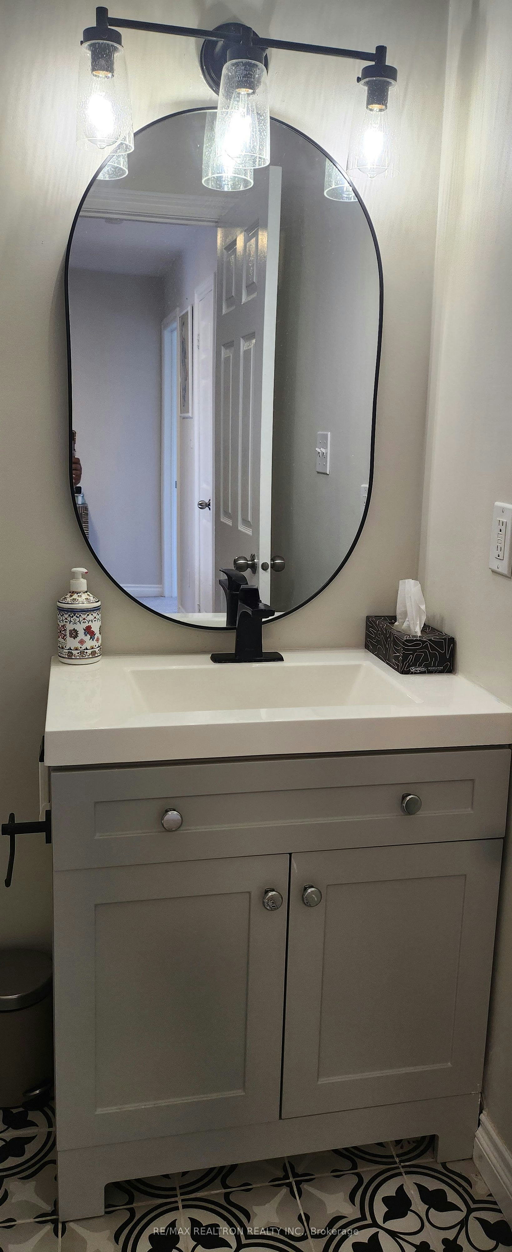 27 Haverhill Crescent, Whitby, ON, L1R 3E7 - 30