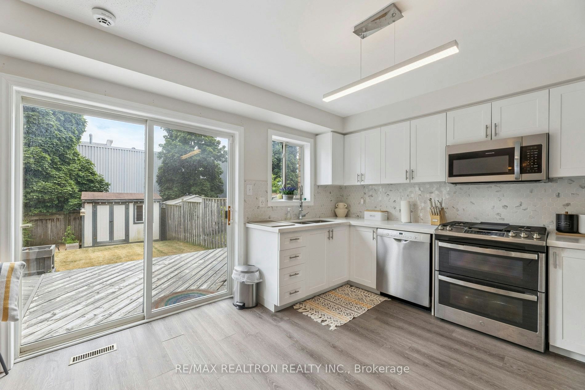 27 Haverhill Crescent, Whitby, ON, L1R 3E7 - 9