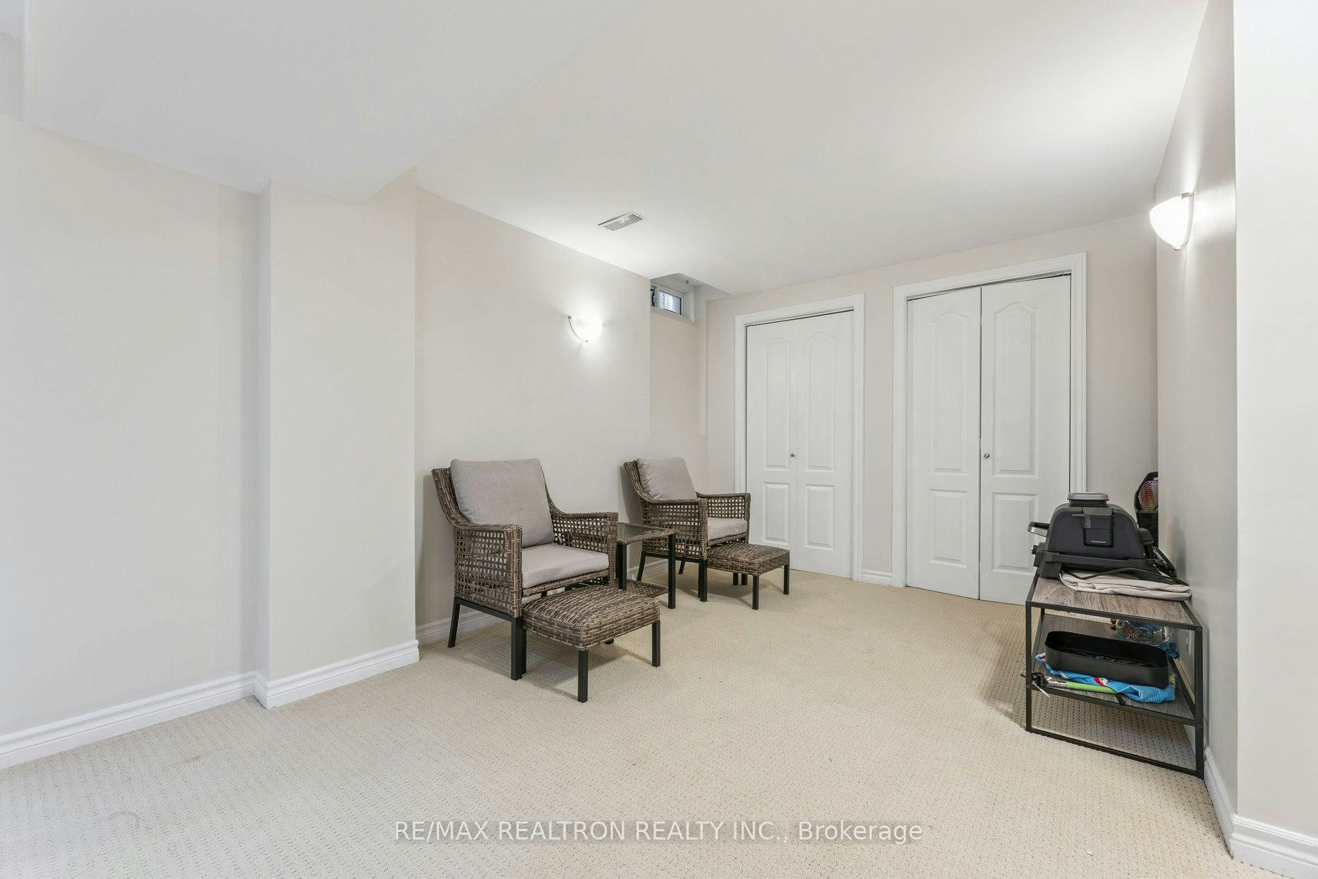 27 Haverhill Crescent, Whitby, ON, L1R 3E7 - 23