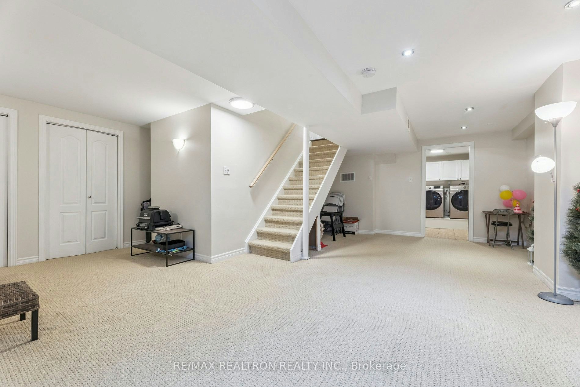 27 Haverhill Crescent, Whitby, ON, L1R 3E7 - 22