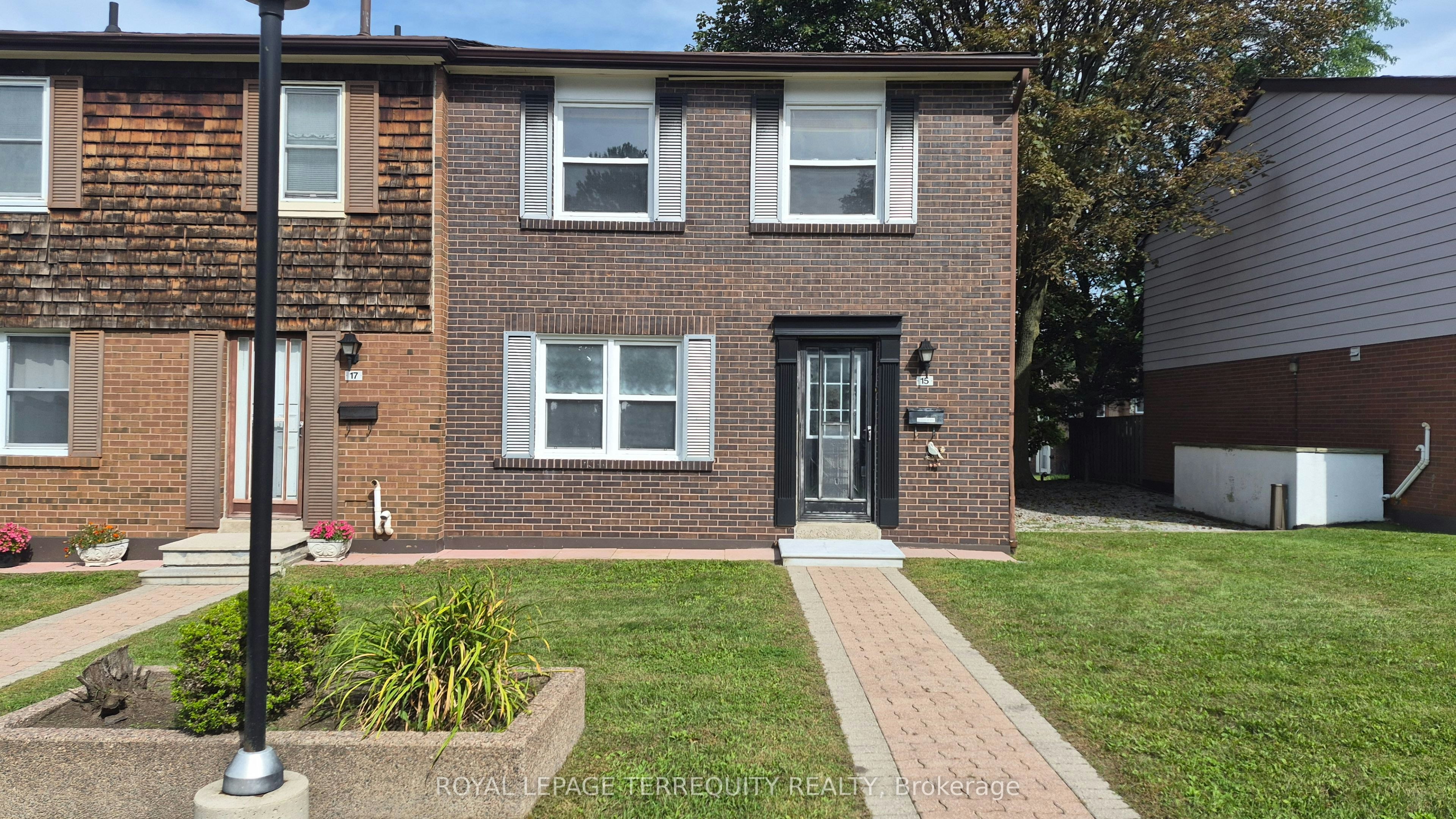 15-15 Brimwood Boulevard, Toronto, ON, M1V 1E1