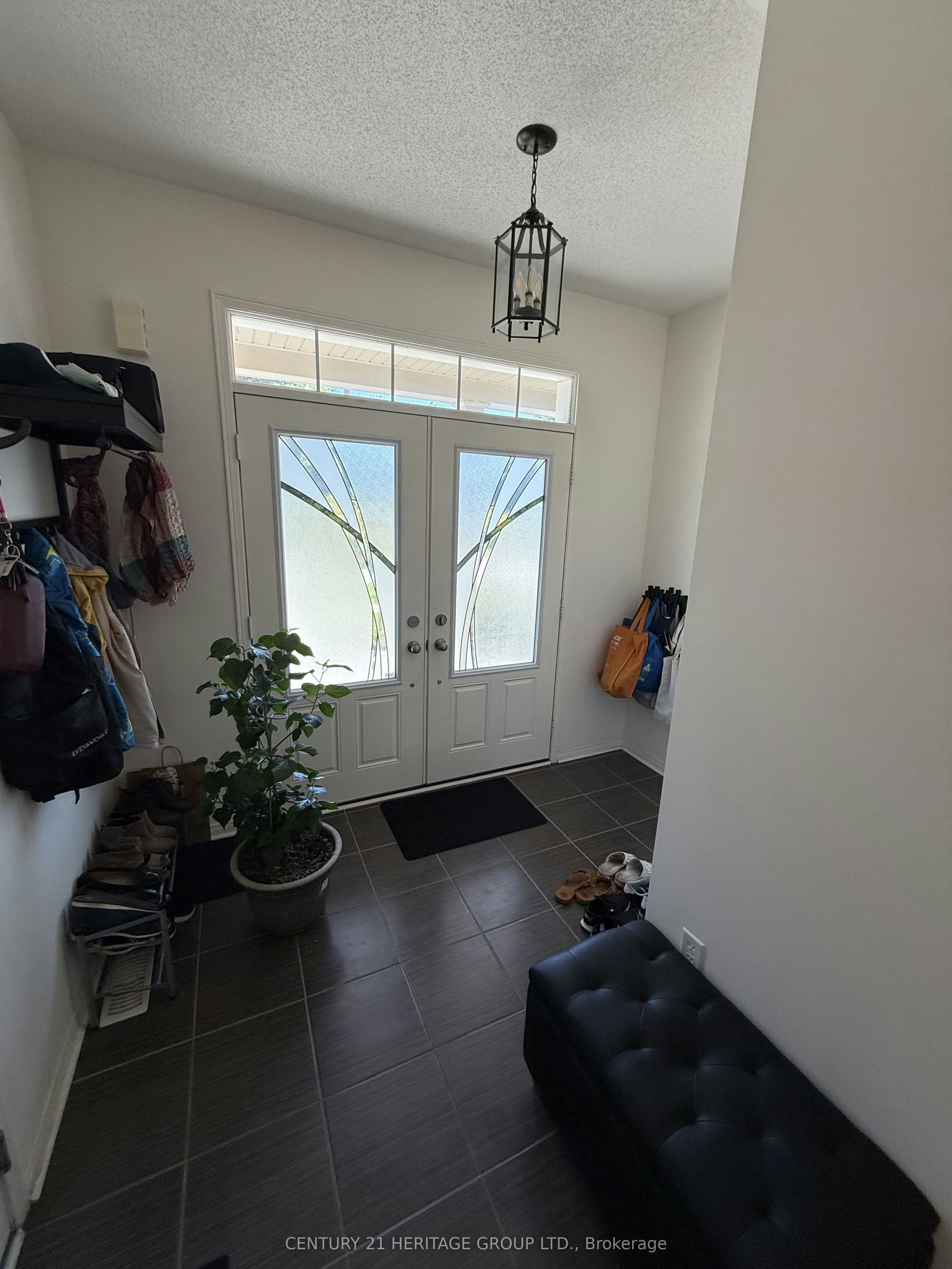 134 Edwin Carr Upper Street, Clarington, ON, L1C 0R3 - 3