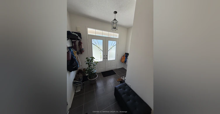 134 Edwin Carr Upper Street, Clarington, ON, L1C 0R3 - 3