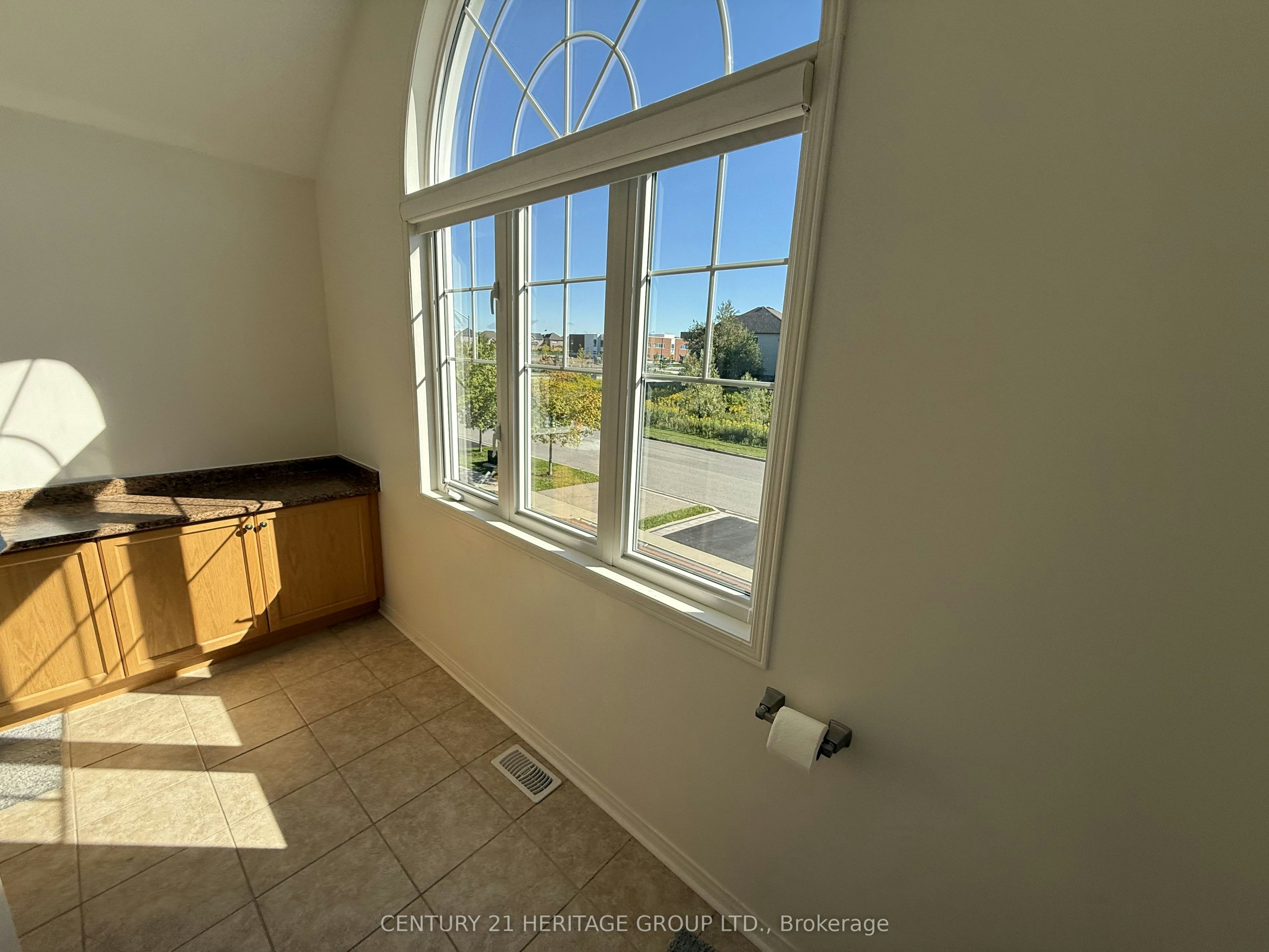 134 Edwin Carr Upper Street, Clarington, ON, L1C 0R3 - 17