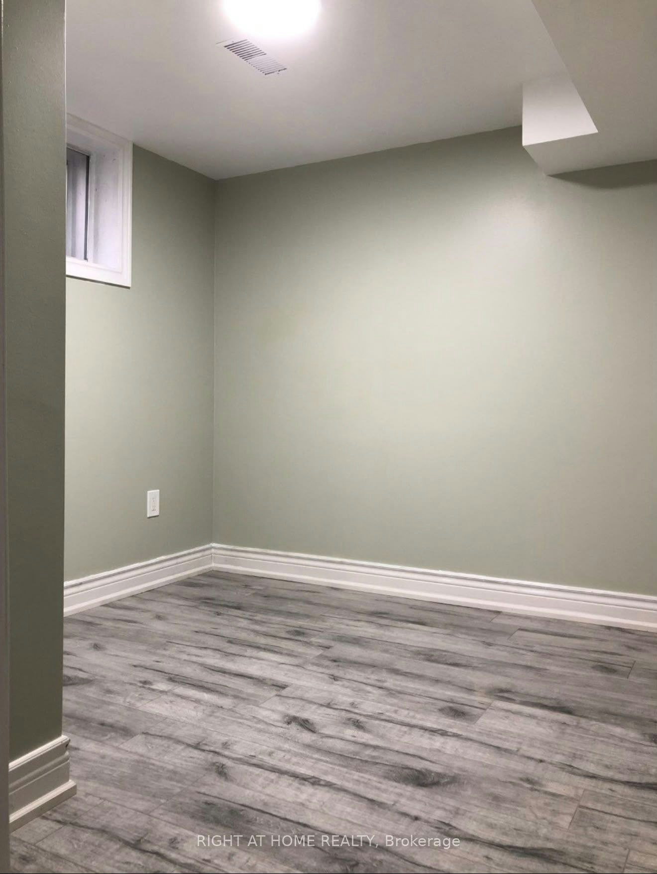 Basement-3 Bexhill Avenue, Toronto, ON, M1L 3B3 - 4
