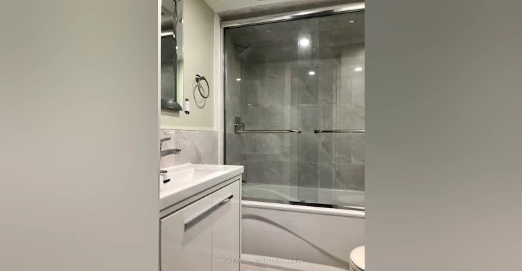Basement-3 Bexhill Avenue, Toronto, ON, M1L 3B3 - 7