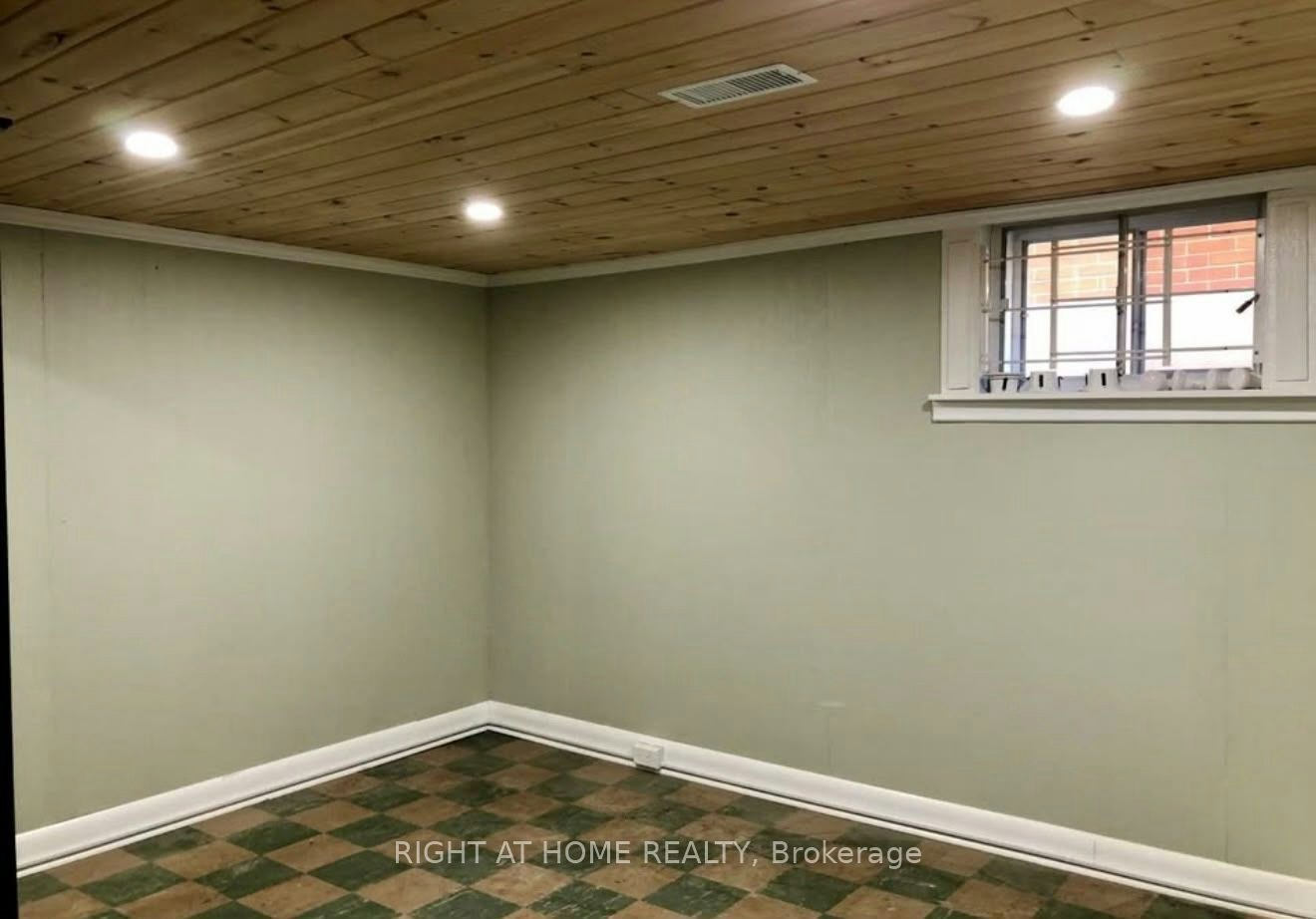 Basement-3 Bexhill Avenue, Toronto, ON, M1L 3B3 - 2