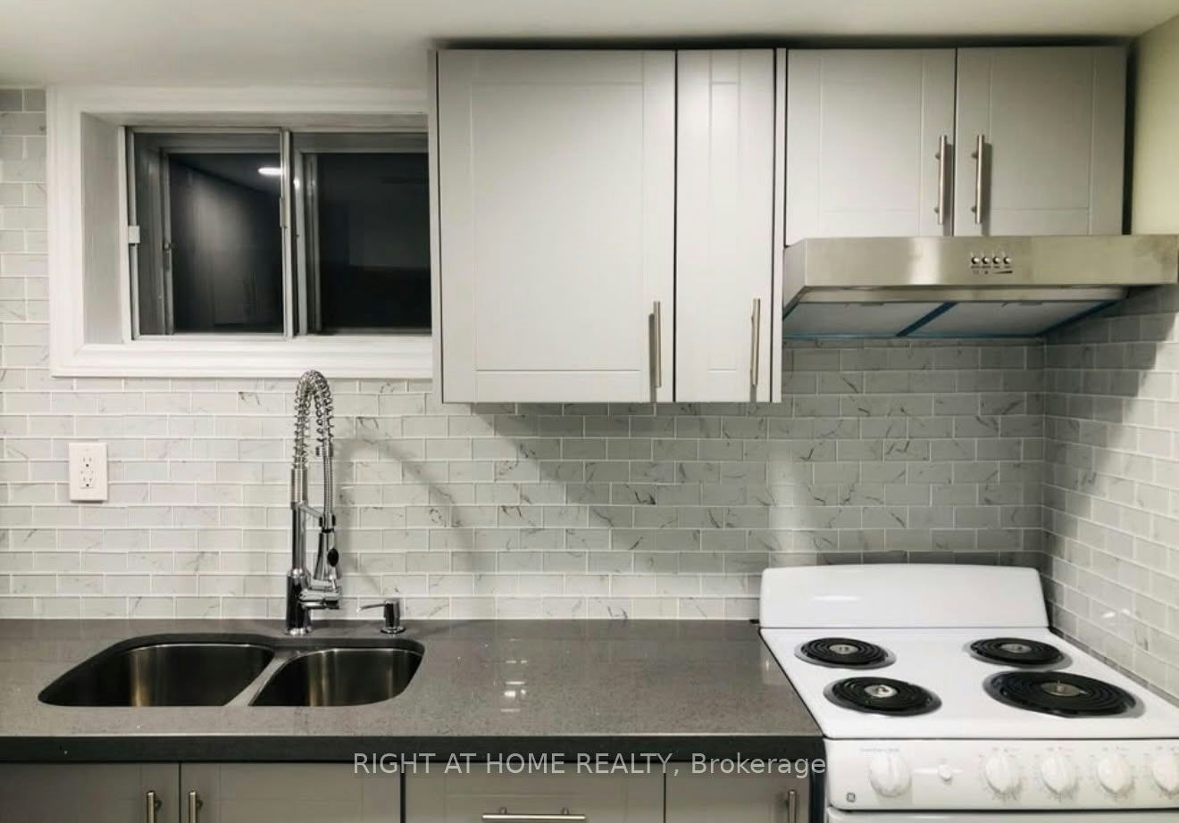 Basement-3 Bexhill Avenue, Toronto, ON, M1L 3B3 - 6