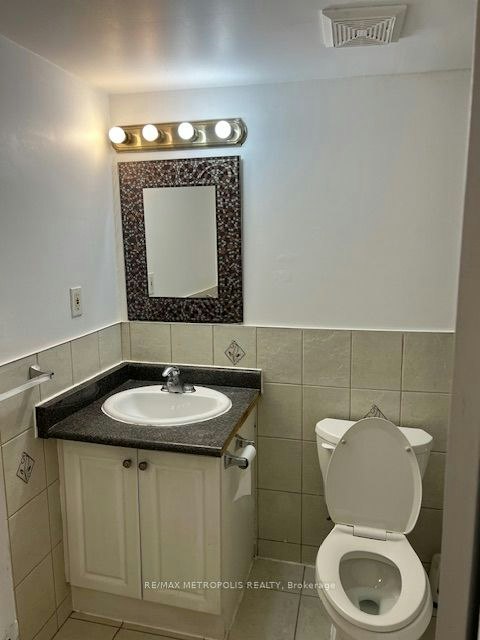 4-1431 & 1433 Gerrard Street E, Toronto, ON, M4L 1Z7 - 8