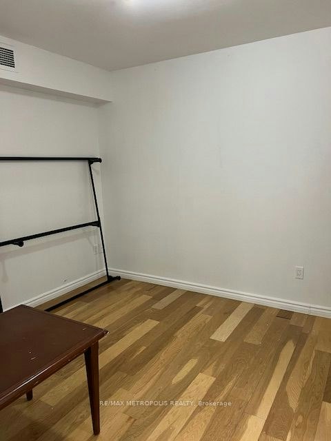 4-1431 & 1433 Gerrard Street E, Toronto, ON, M4L 1Z7 - 5