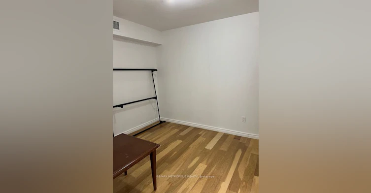 4-1431 & 1433 Gerrard Street E, Toronto, ON, M4L 1Z7 - 5