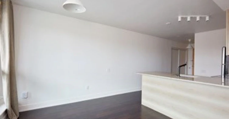 306-1048 Broadview Avenue, Toronto, ON, M4K 2B8 - 9