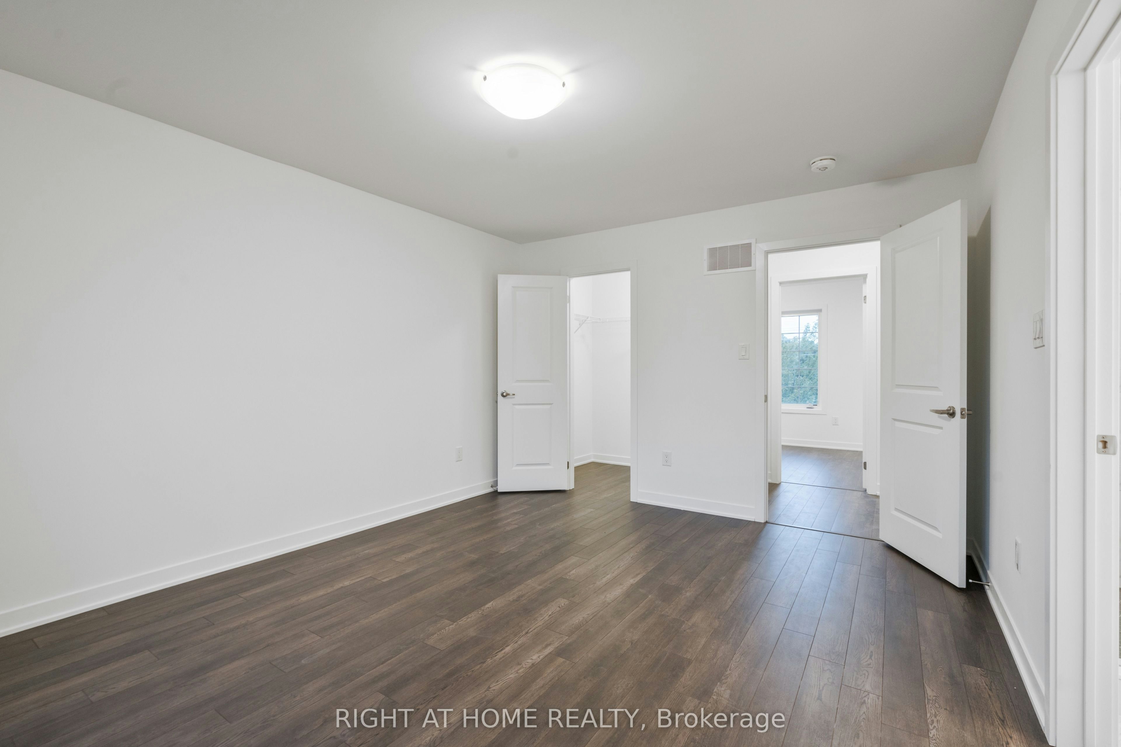 13 Selfridge Way, Whitby, ON, L1N 0N9 - 27