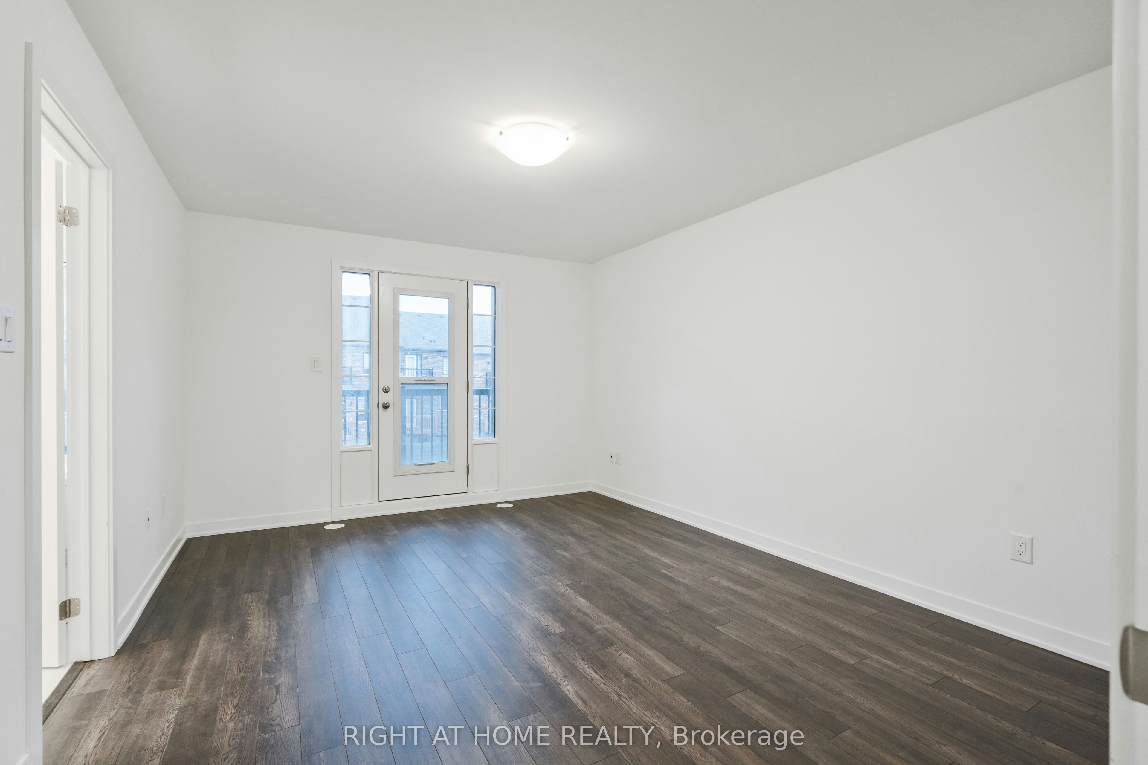 13 Selfridge Way, Whitby, ON, L1N 0N9 - 26
