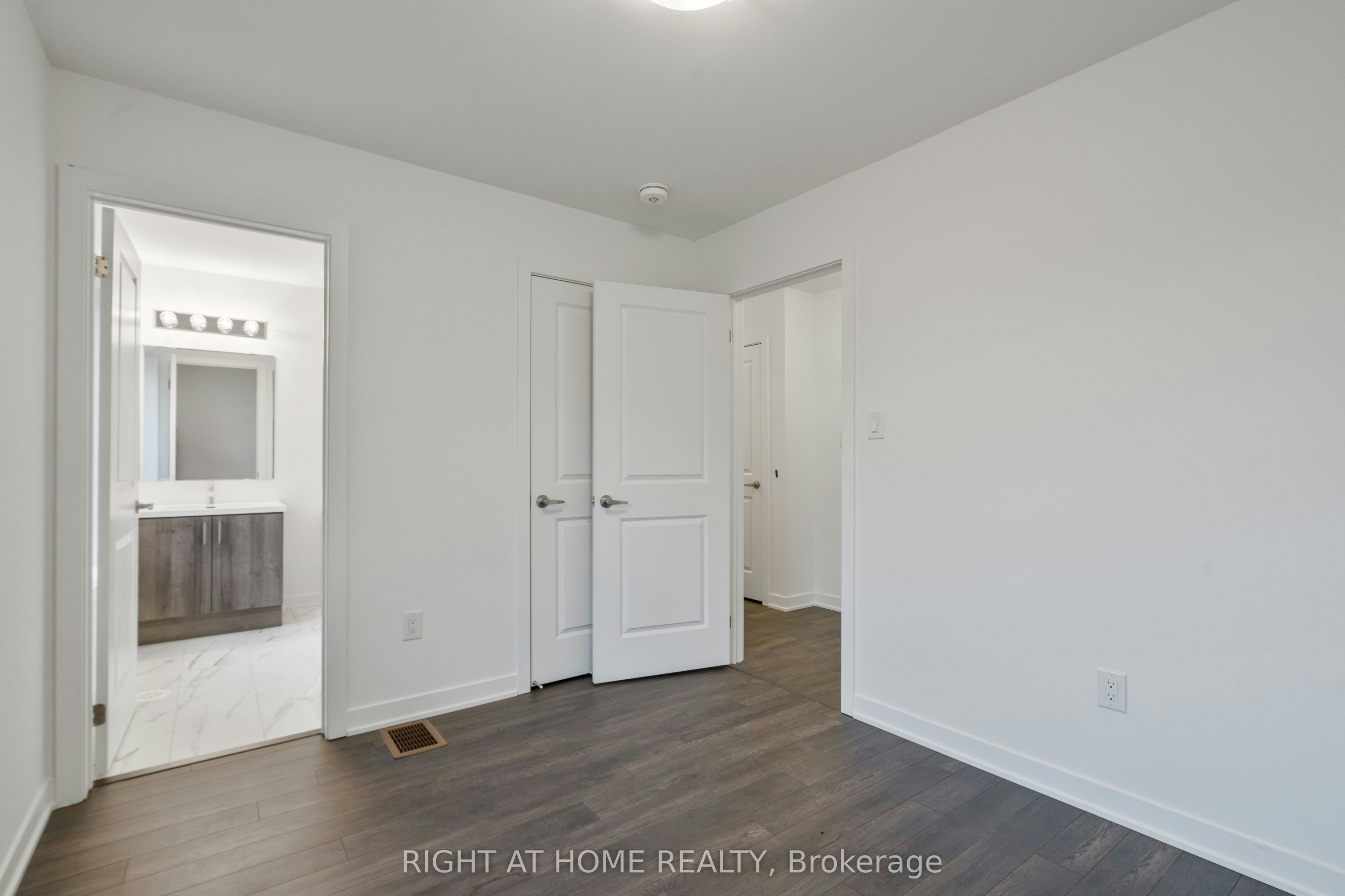 13 Selfridge Way, Whitby, ON, L1N 0N9 - 23