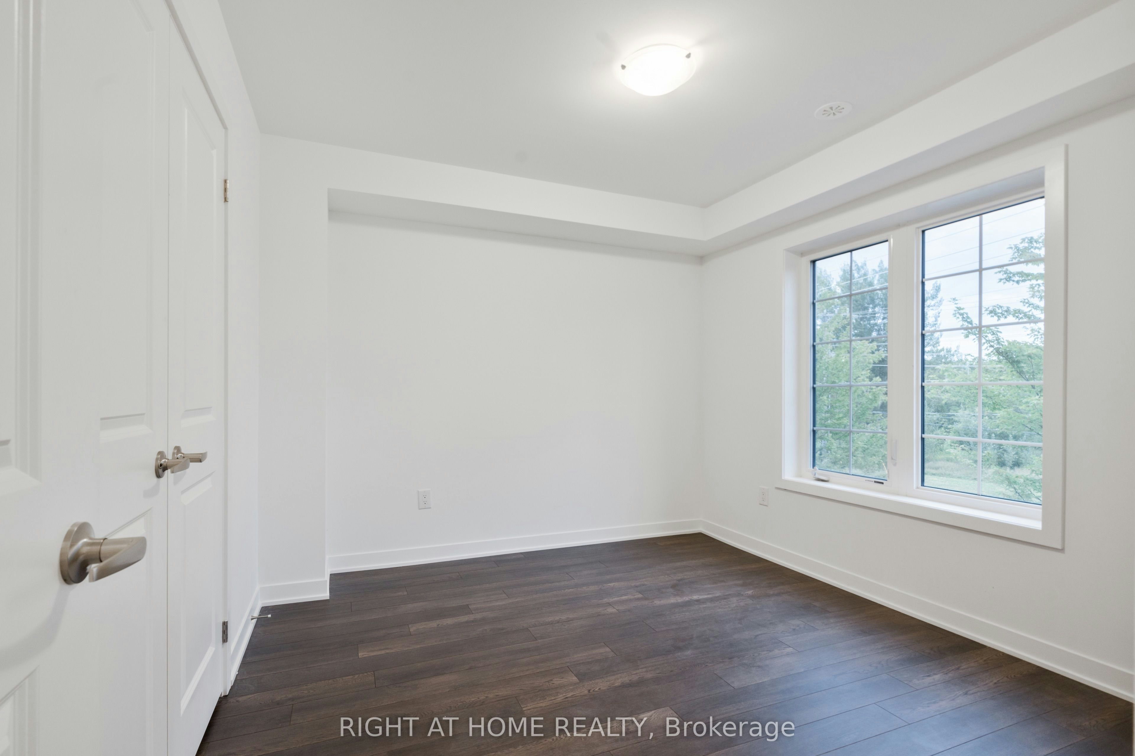 13 Selfridge Way, Whitby, ON, L1N 0N9 - 14