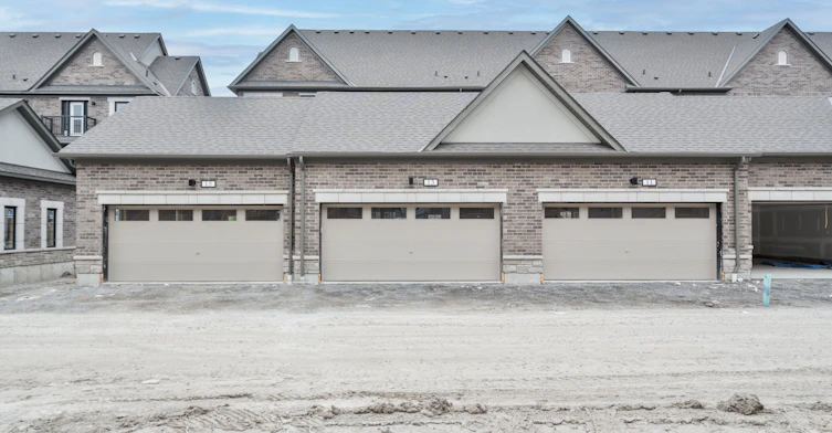 13 Selfridge Way, Whitby, ON, L1N 0N9 - 35