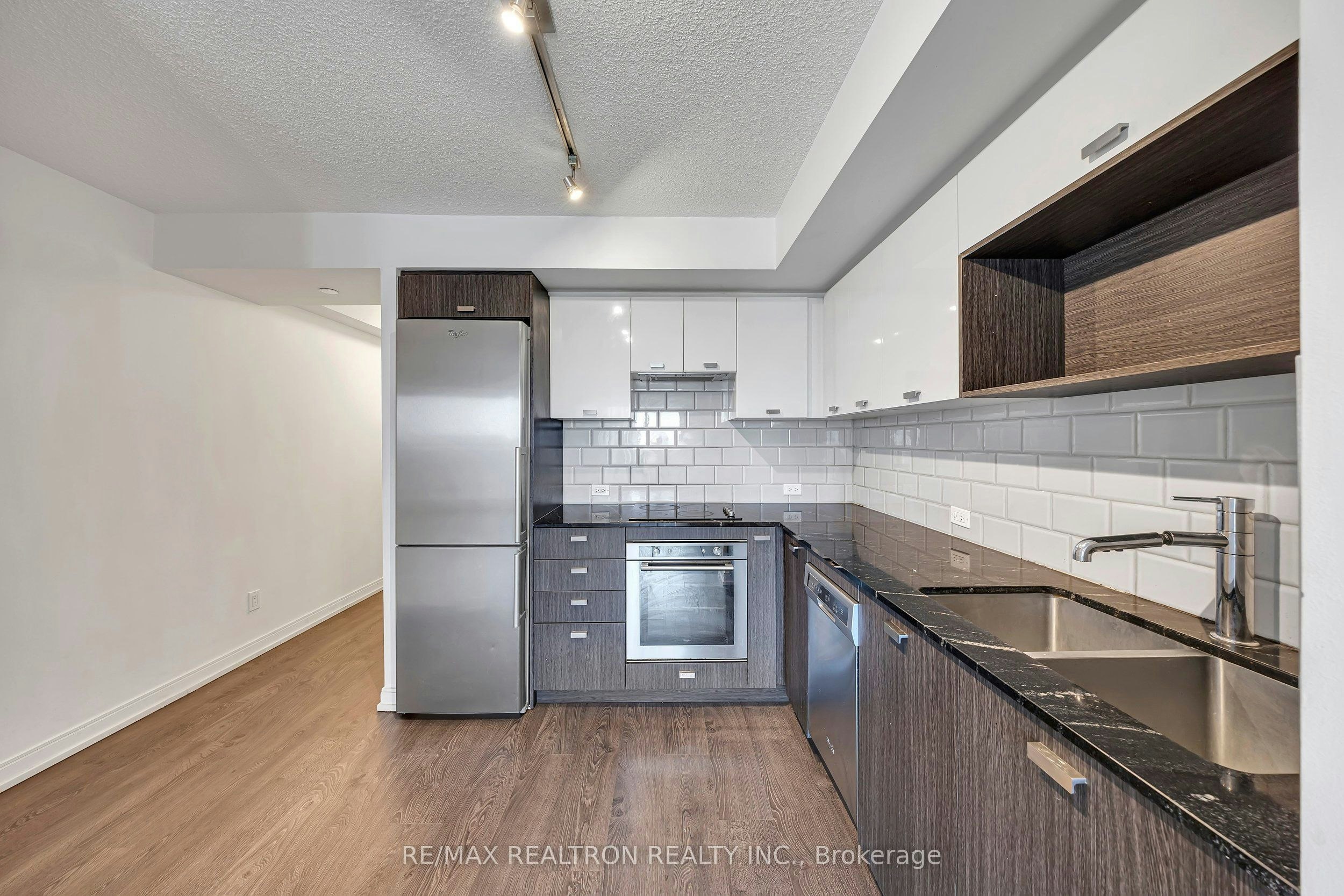 1405-255 Village Green Square, Toronto, ON, M1S 0L7 - 6