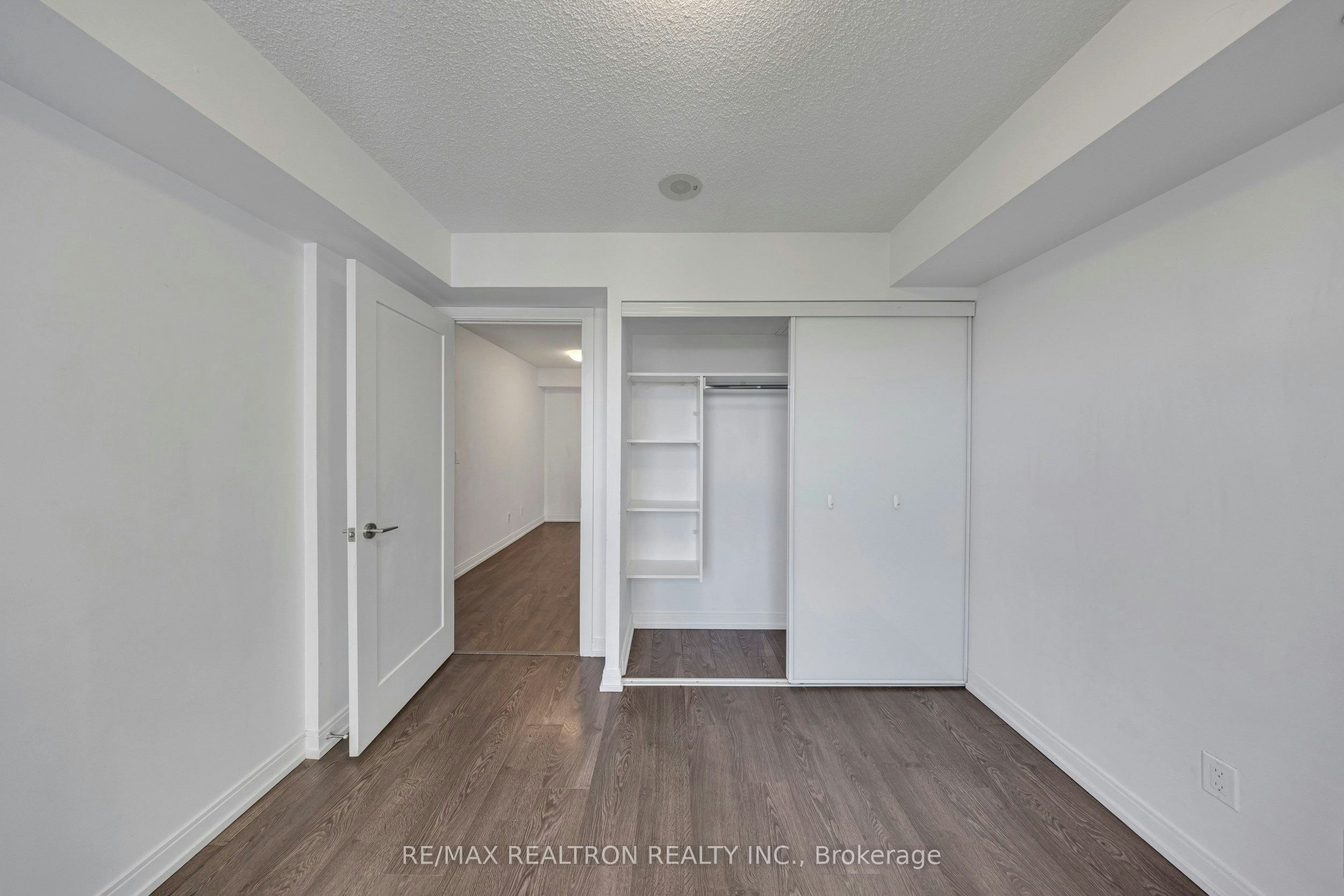 1405-255 Village Green Square, Toronto, ON, M1S 0L7 - 14