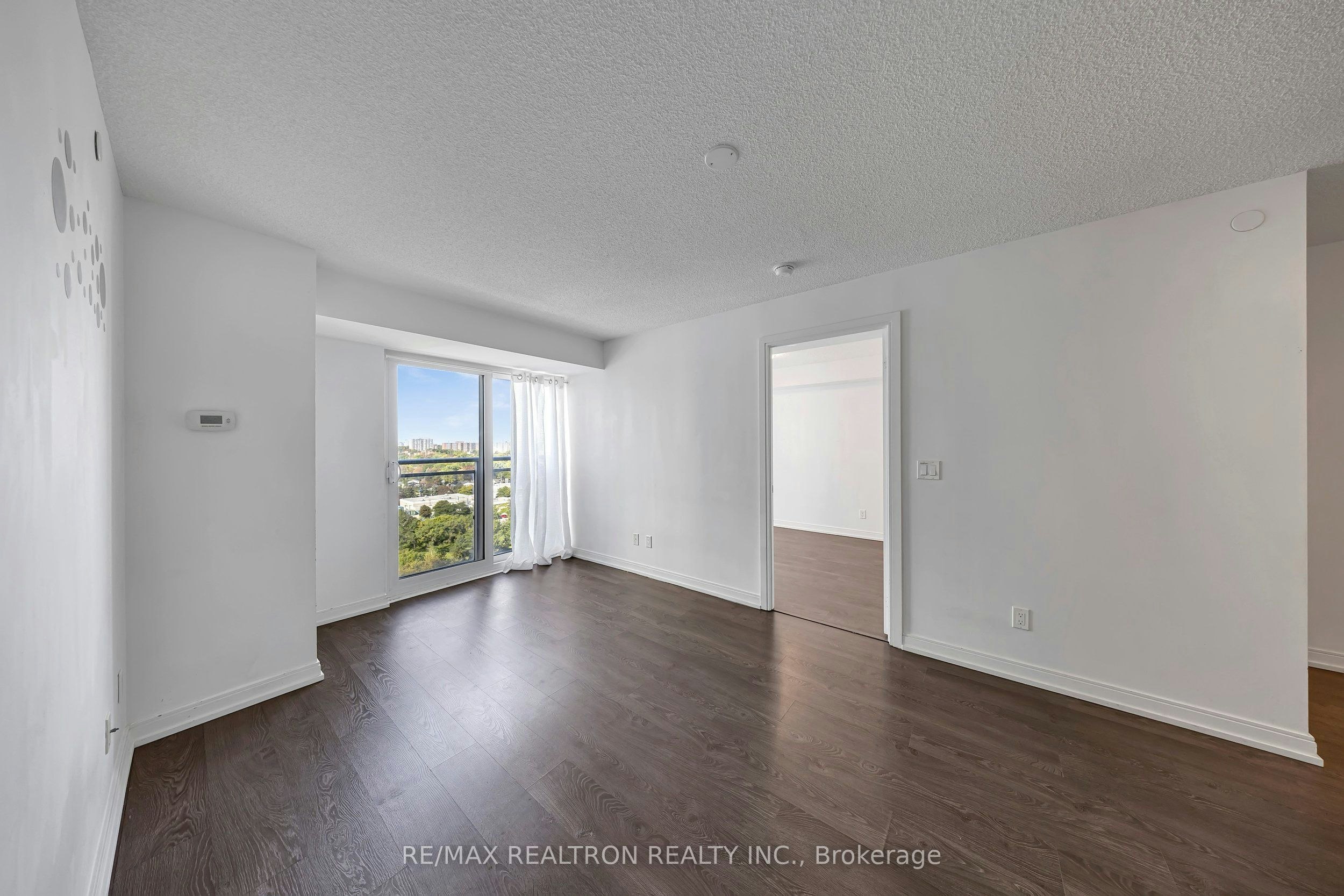 1405-255 Village Green Square, Toronto, ON, M1S 0L7 - 15