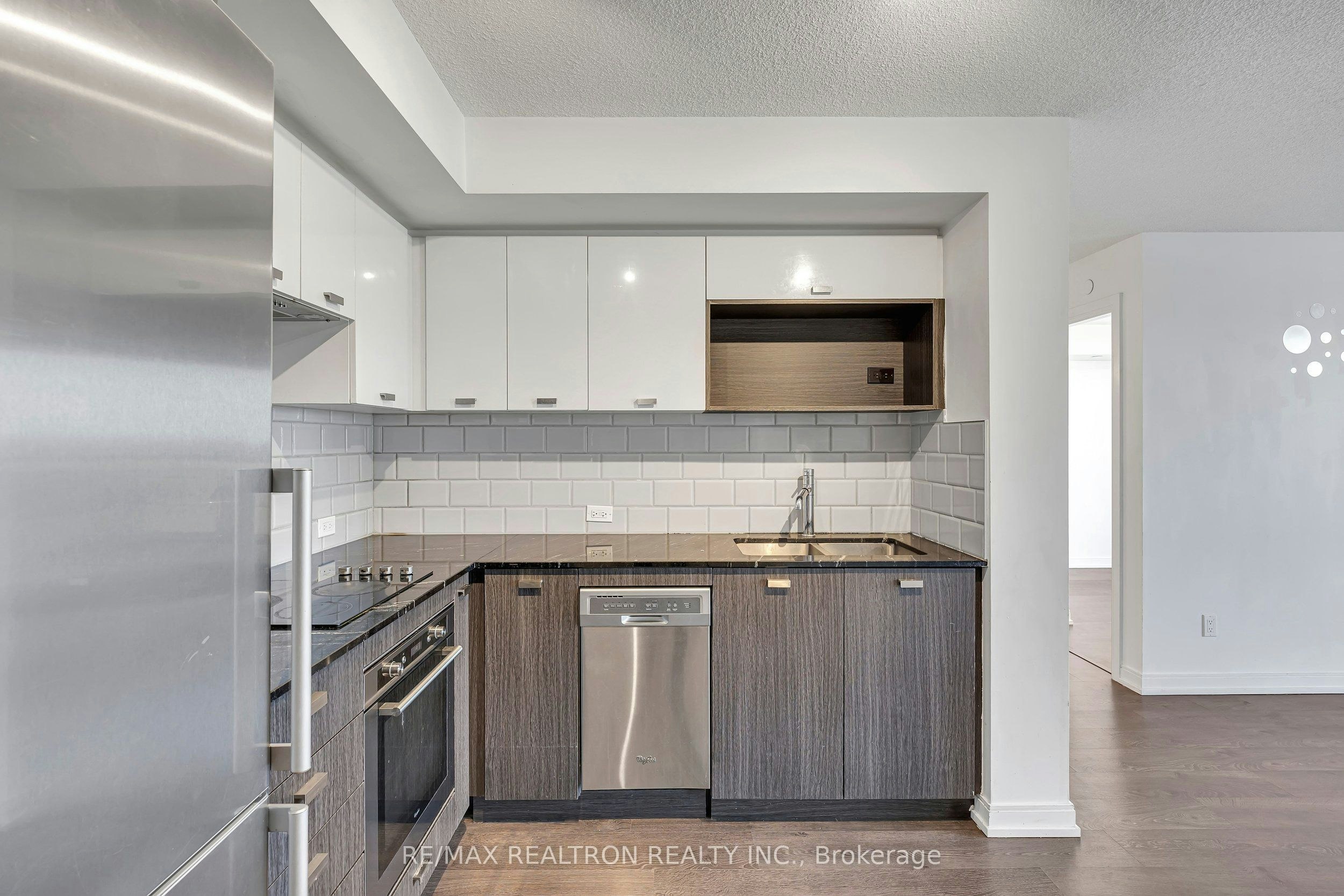 1405-255 Village Green Square, Toronto, ON, M1S 0L7 - 4