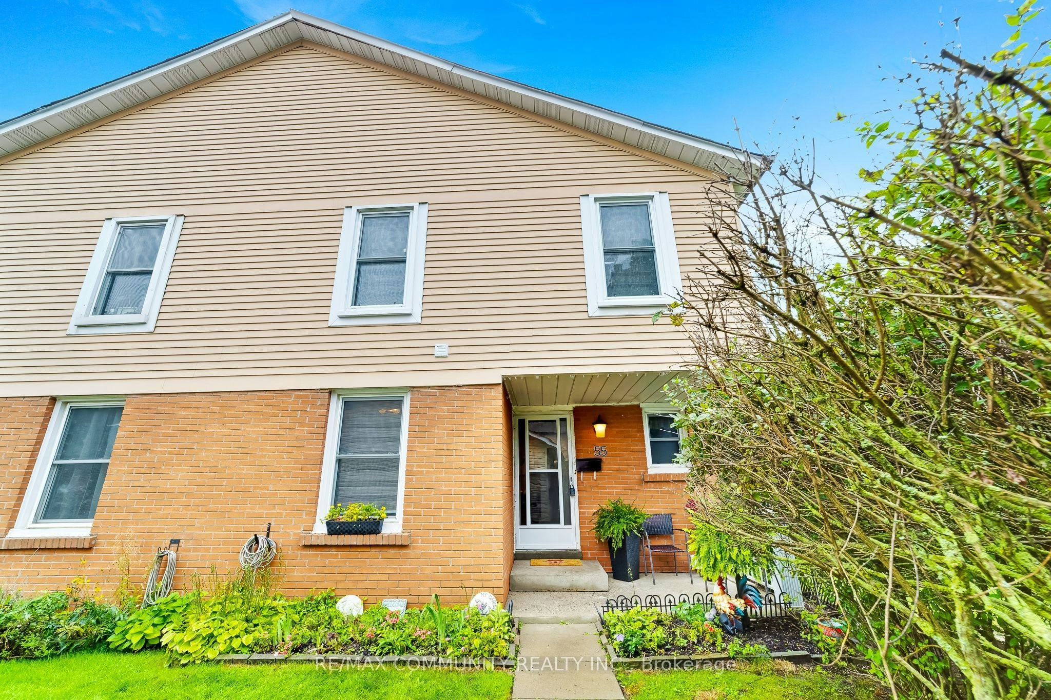 55-1055 Central Park Boulevard N, Oshawa, ON, L1G 7M4