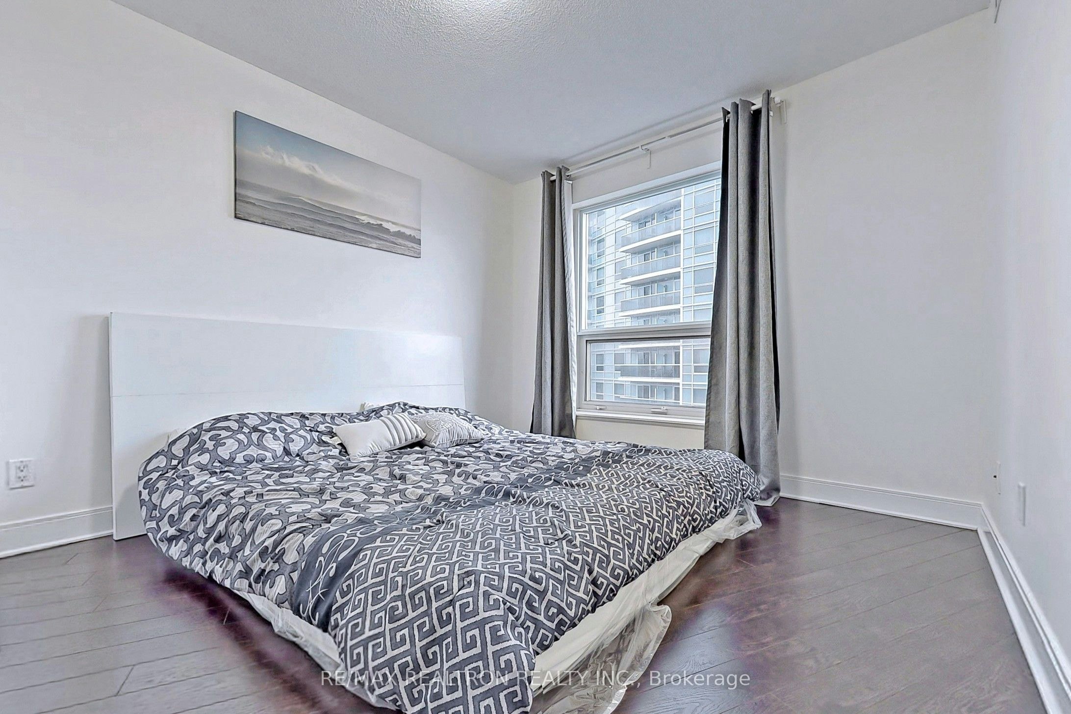 911-125 Village Green Square, Toronto, ON, M1S 0G3 - 29