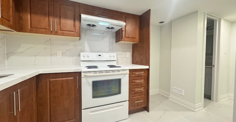 Bsmt-459 Bernhard Crescent, Oshawa, ON, L1G 2B7 - 10