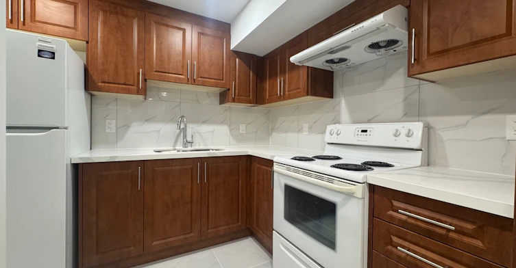 Bsmt-459 Bernhard Crescent, Oshawa, ON, L1G 2B7 - 8