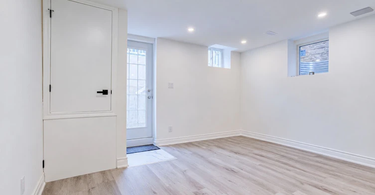 BSMT-14 Portsmouth Drive, Toronto, ON, M1C 5E1 - 12