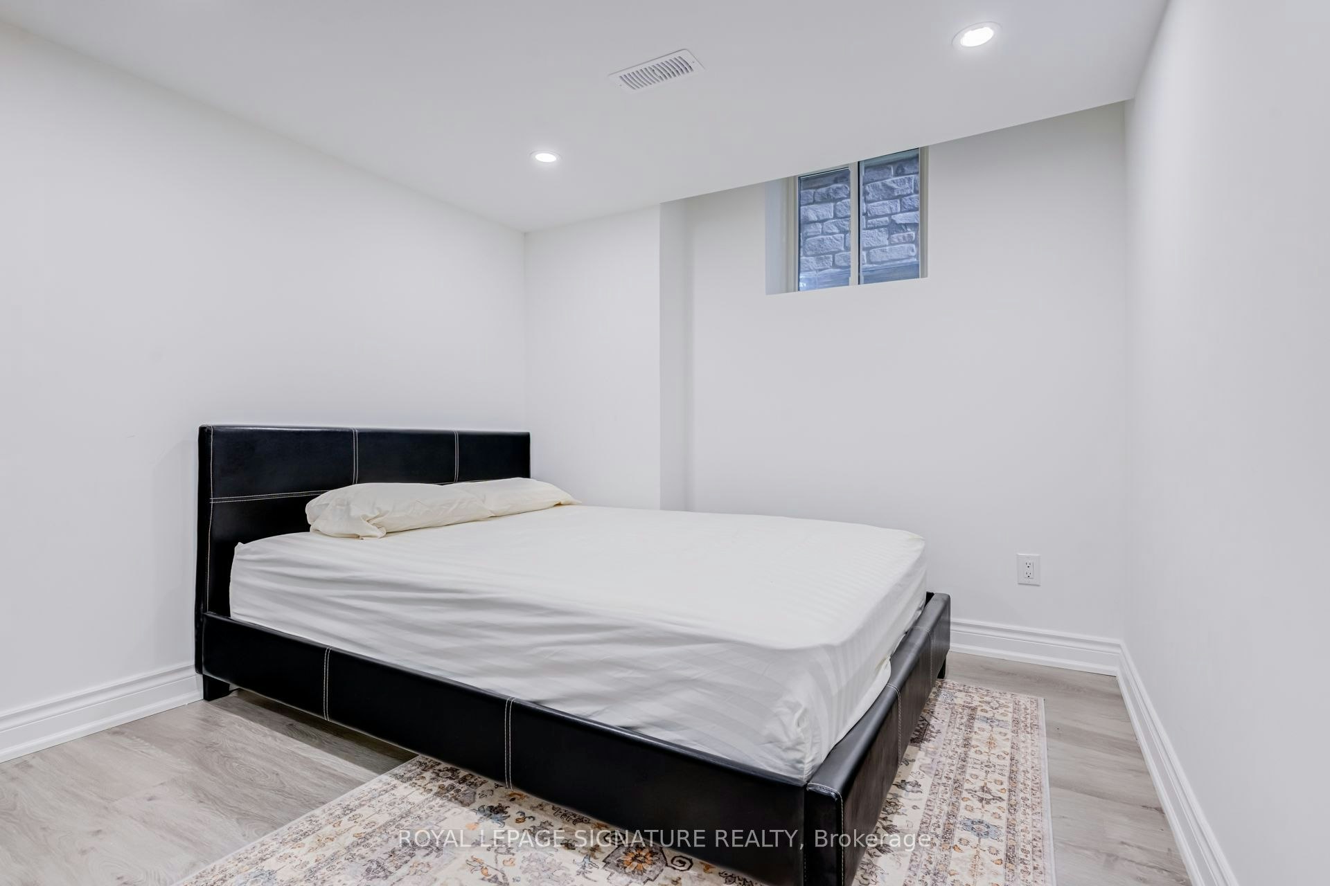 BSMT-14 Portsmouth Drive, Toronto, ON, M1C 5E1 - 16