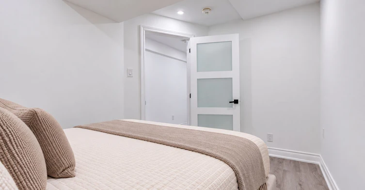 BSMT-14 Portsmouth Drive, Toronto, ON, M1C 5E1 - 18