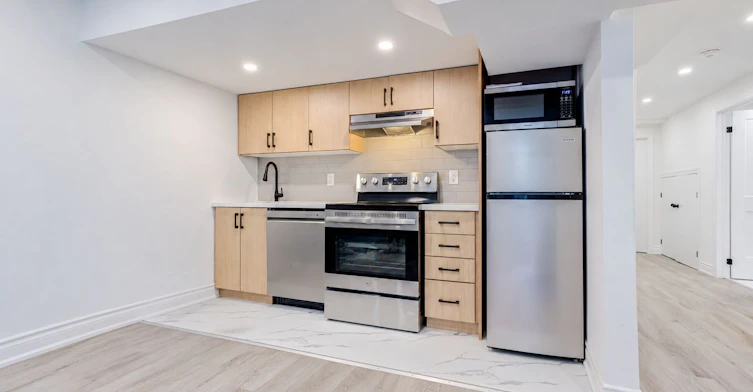 BSMT-14 Portsmouth Drive, Toronto, ON, M1C 5E1 - 9