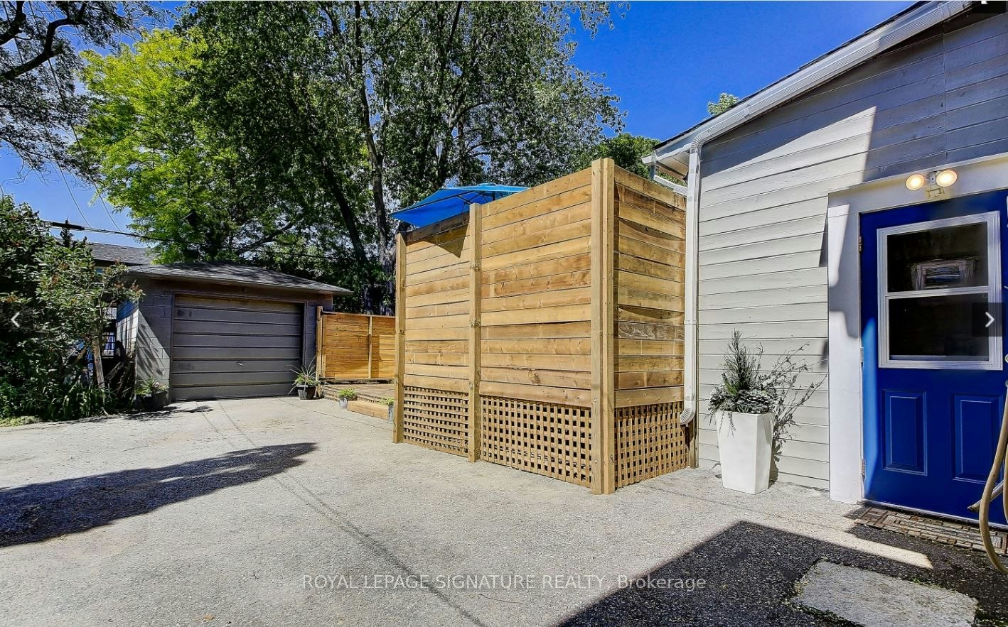 Bsmt-216 Milverton Boulevard, Toronto, ON, M4J 1V5 - 8