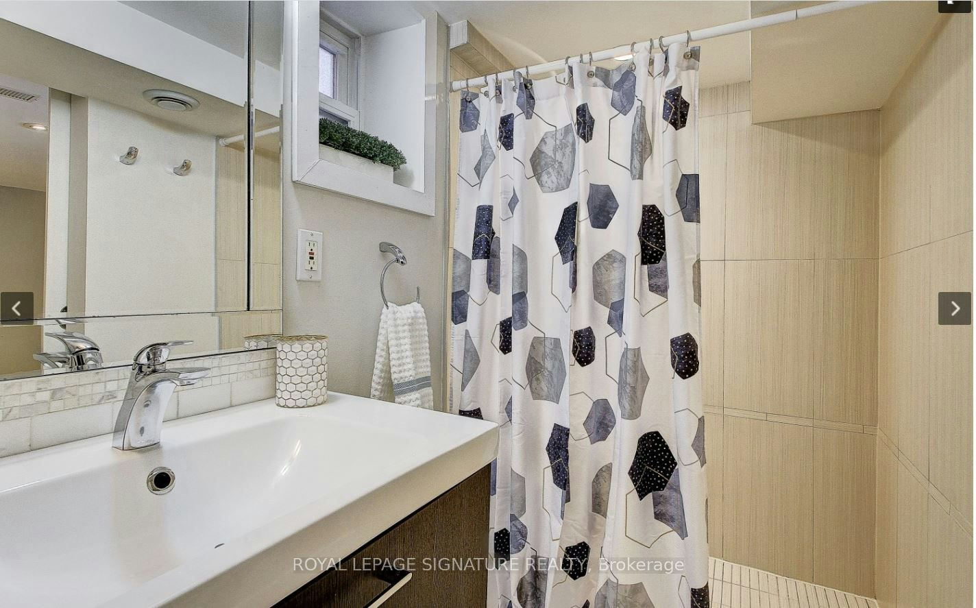 Bsmt-216 Milverton Boulevard, Toronto, ON, M4J 1V5 - 6
