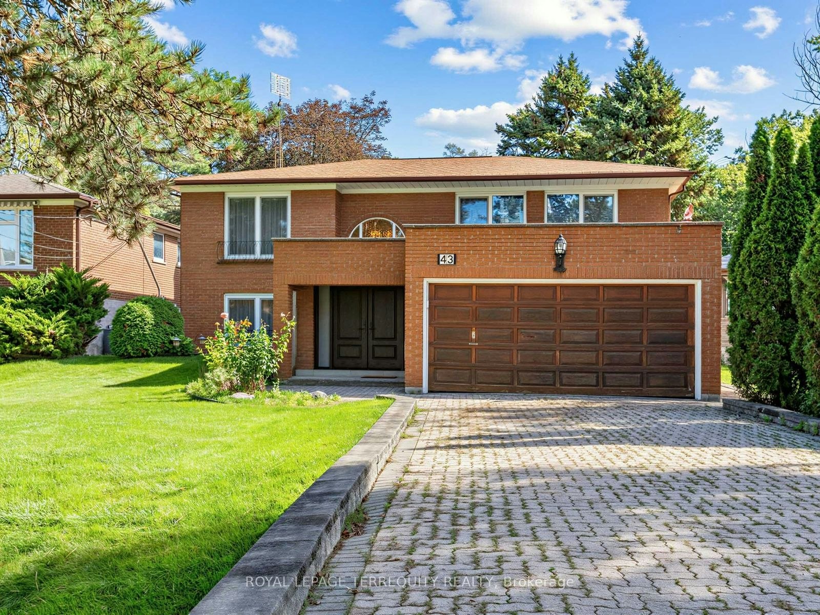 43 Zaph Avenue, Toronto, ON, M1C 1M7