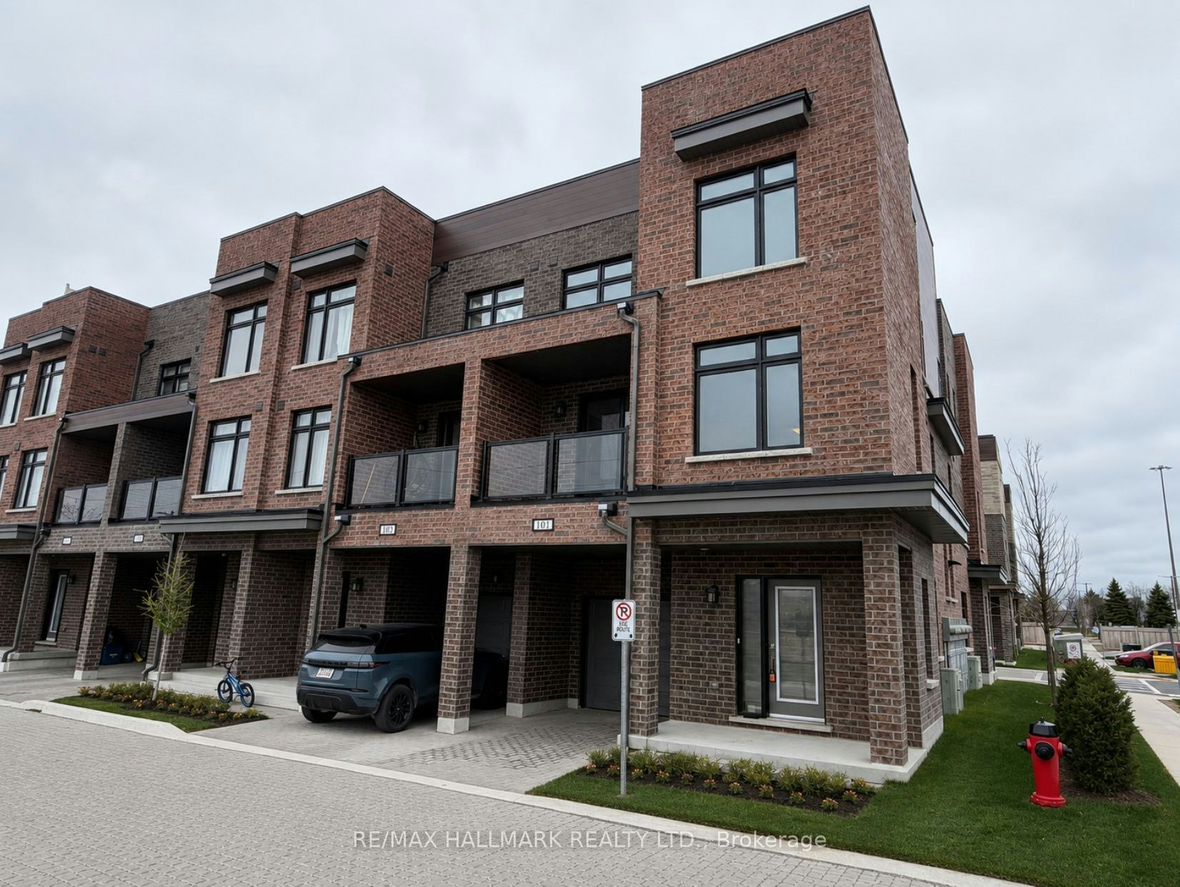 101-1865 Pickering Parkway S, Pickering, ON, L1V 0H2
