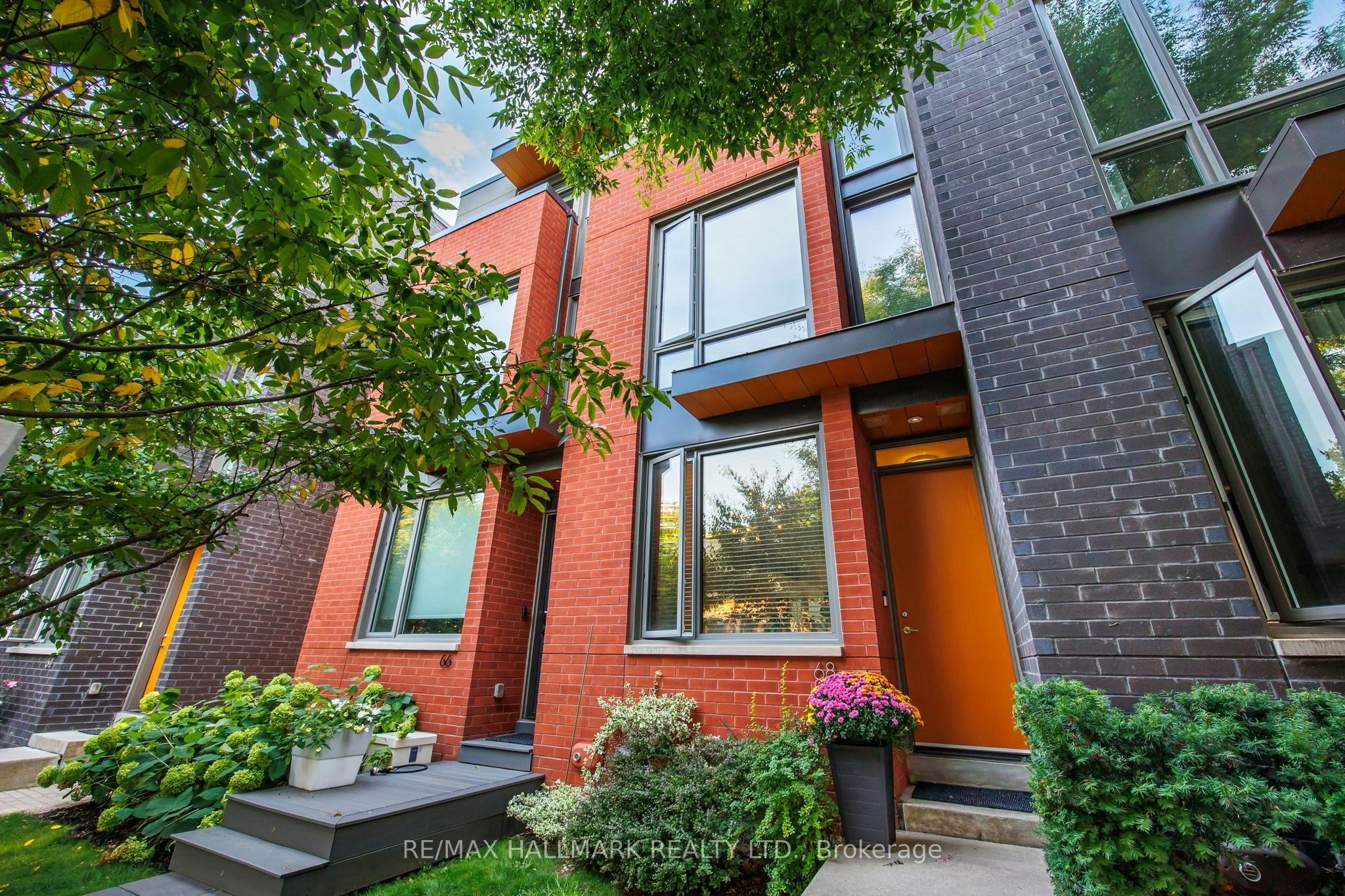 68 Boulton Avenue, Toronto, ON, M4M 2J5