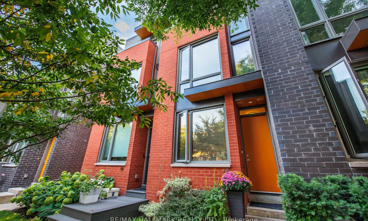 68 Boulton Avenue