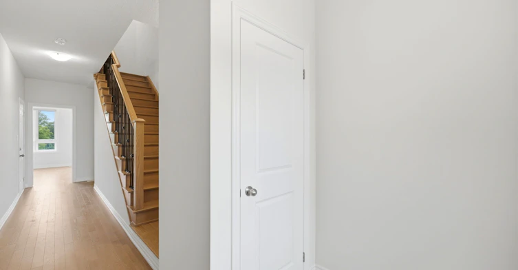 53 Upper Paradise Way, Whitby, ON, L1P 0S2 - 3